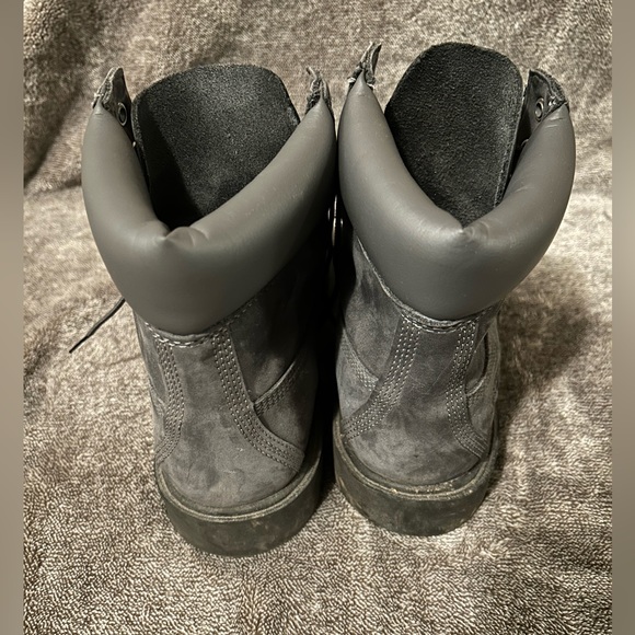 Grey Timberland 6-inch waterproof Boots - Picture 5 of 5